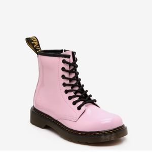 Dr. Marten Boots